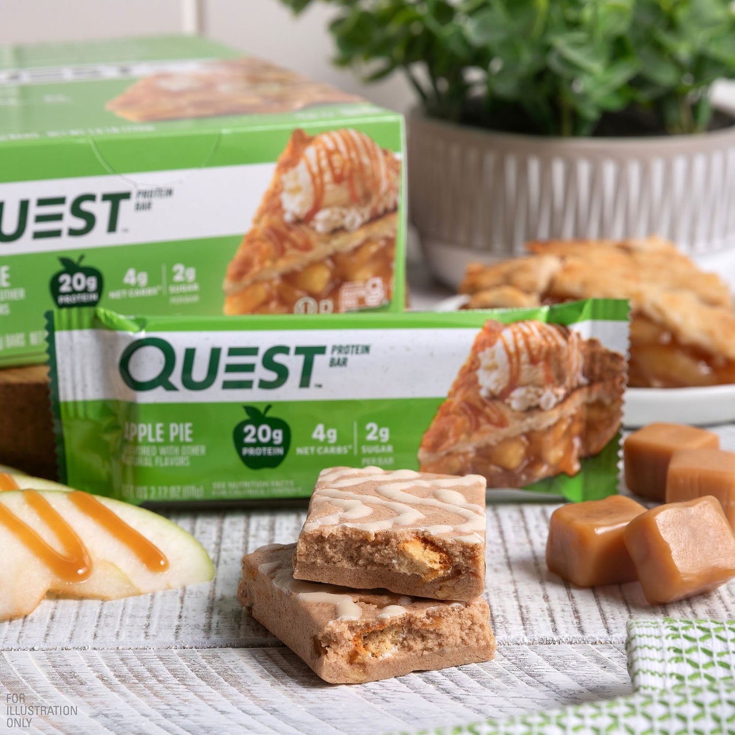 apple-pie-protein-bars-l7 qst-000647-apple-pie-protein-bars_4.jpg