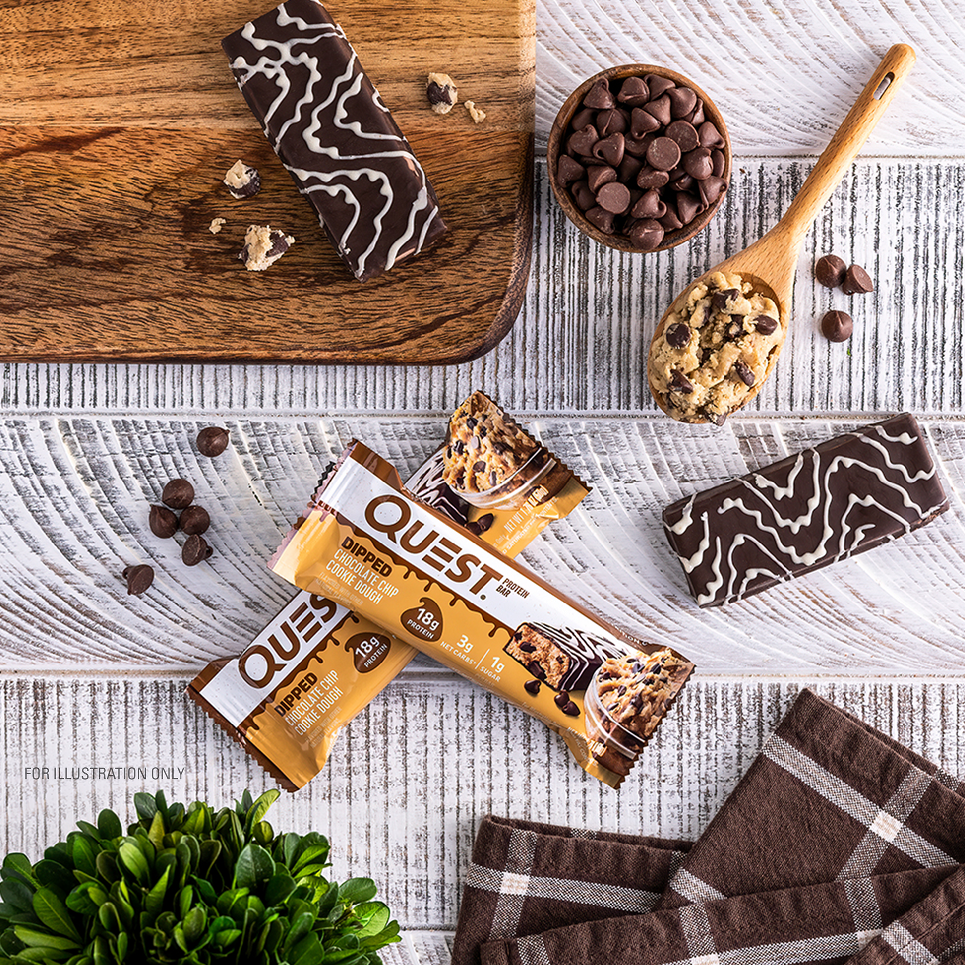 dipped-chocolate-chip-cookie-dough-protein-bar-t4 qst-012268_dipped-chocolate-chip-cookie-dough-protein-bar_7.png